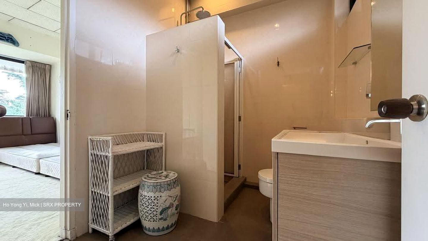 Hillcrest Arcadia (D11), Condominium #613601811